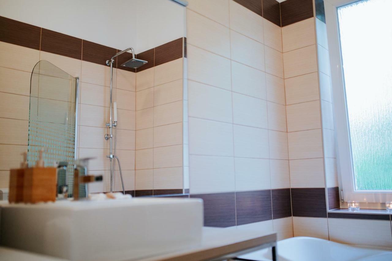 غييكا Apartment Casa Depoli المظهر الخارجي الصورة