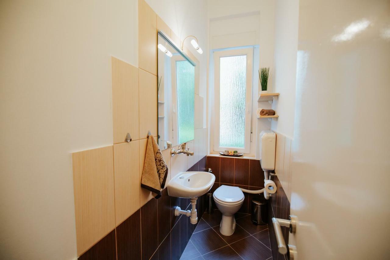 غييكا Apartment Casa Depoli المظهر الخارجي الصورة