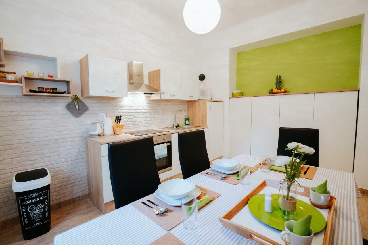 غييكا Apartment Casa Depoli المظهر الخارجي الصورة